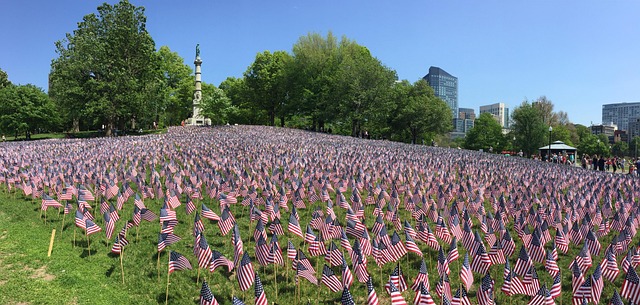 us-flag-near-me-for-sale-640x480-76972164.jpeg