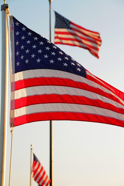 us flag near me open