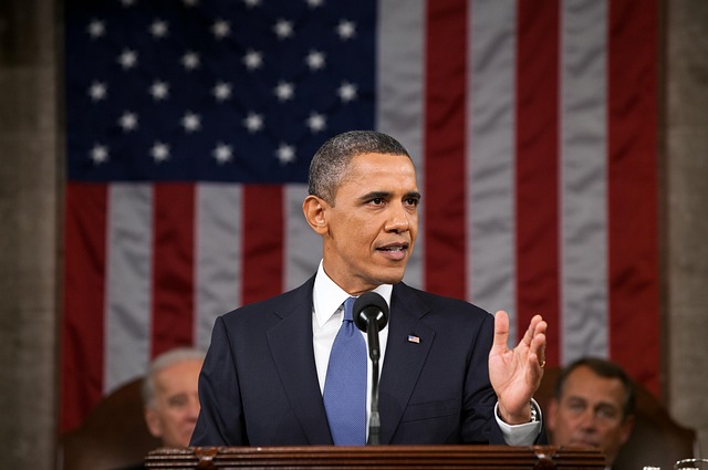 american-flag-2-5-x-4-640x480-92571536.jpeg