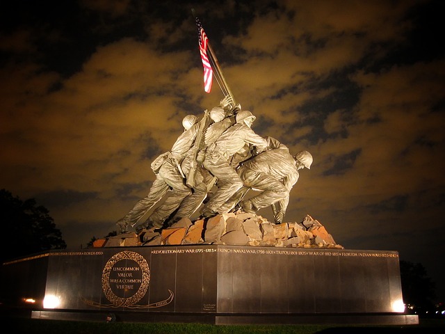 weathered-american-flag-640x480-93110264.jpeg