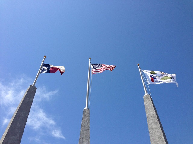 15x25-american-flag-640x480-66910024.jpeg